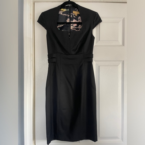 TED BAKER LONDON AGNES BUCKLE WAIST SHEATH PENCIL DRESS SIZE TB 0 NWOT - Picture 2 of 8